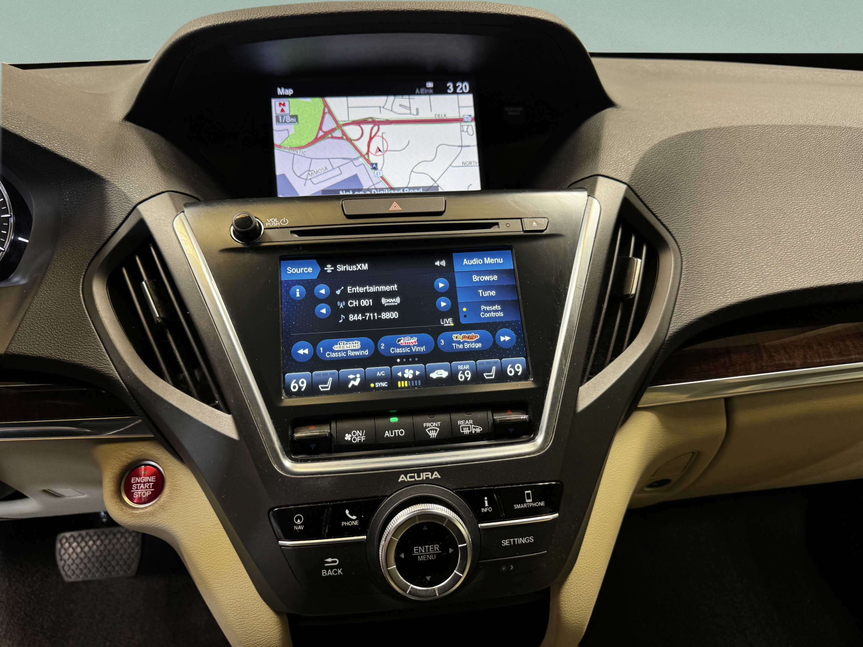 Certified 2018 Acura MDX w/ Technology Package FWD image 24