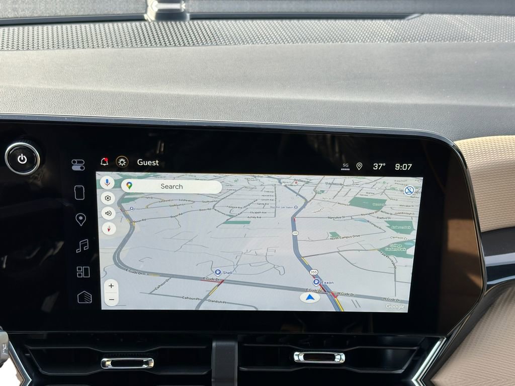 New 2026 Chevrolet Equinox ACTIV w/ Safety and Technology Package image 15