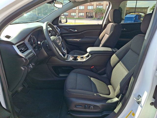 Certified 2023 GMC Acadia SLE w/ Driver Convenience Package AWD/4WD image 15