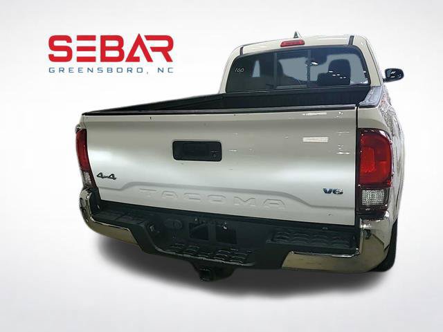 Used 2021 Toyota Tacoma SR5 AWD/4WD image 15