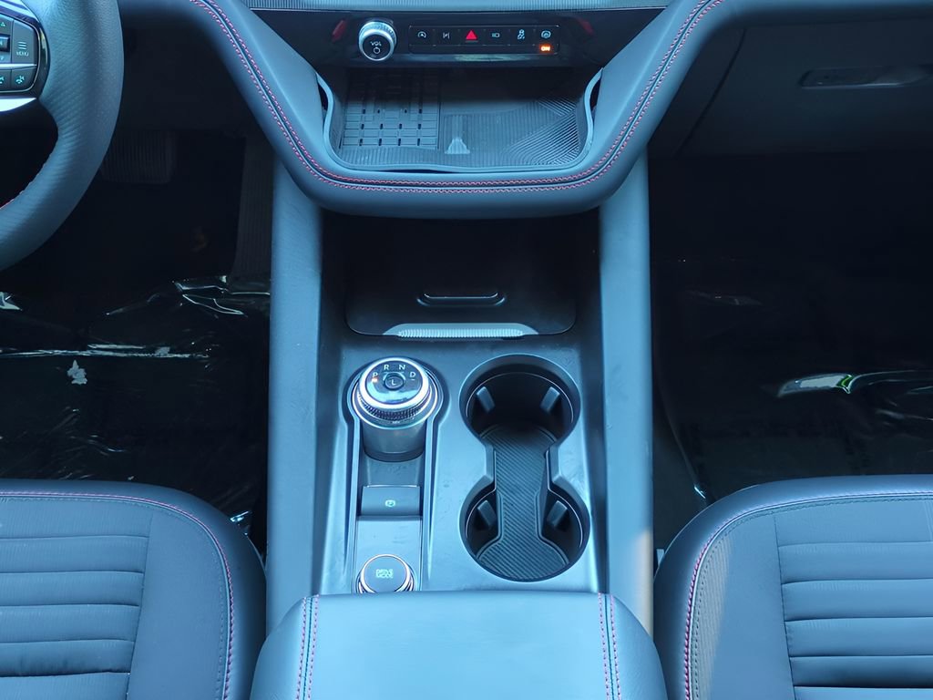 Used 2025 Ford Explorer ST-Line w/ Premium Package image 17