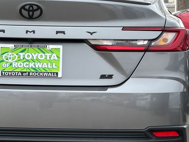 New 2026 Toyota Camry SE w/ Convenience Package FWD image 5