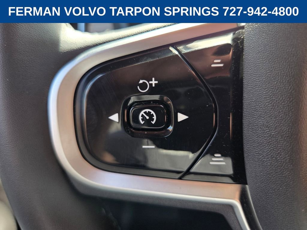 New 2026 Volvo XC90 B5 Plus w/ Protection Package Premier image 30