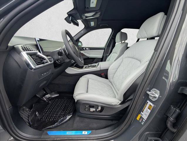 New 2026 BMW X5 xDrive50e AWD/4WD image 11