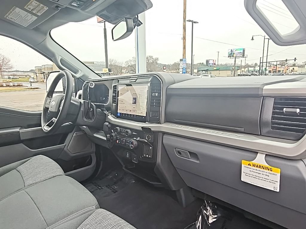 New 2026 Ford F350 XLT w/ XLT Premium Package AWD/4WD image 38