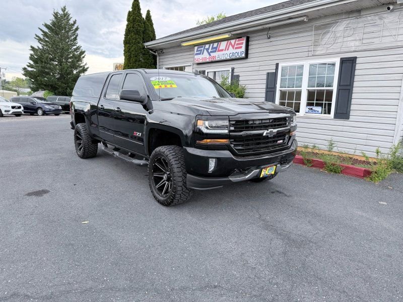 Used 2017 Chevrolet Silverado 1500 LT w/ Rally 2 Edition image 2