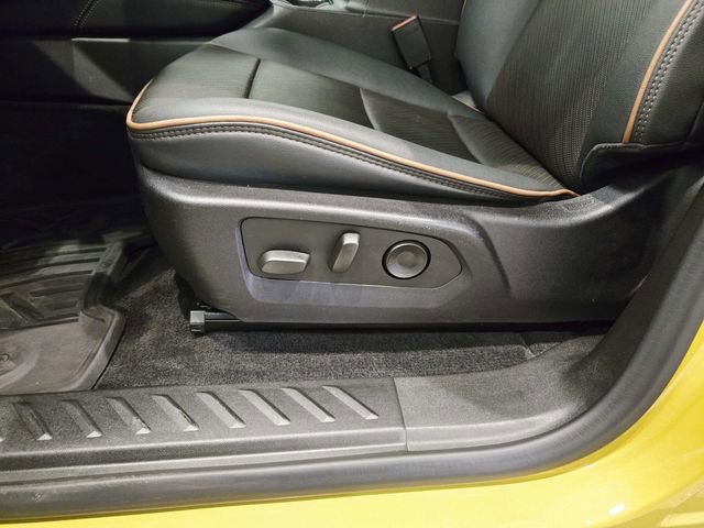 Used 2024 GMC Canyon AT4 w/ AT4 Premium Package image 39