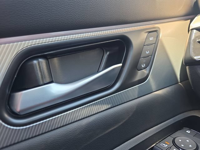 New 2026 Nissan Murano Platinum w/ Cargo Package AWD/4WD image 32