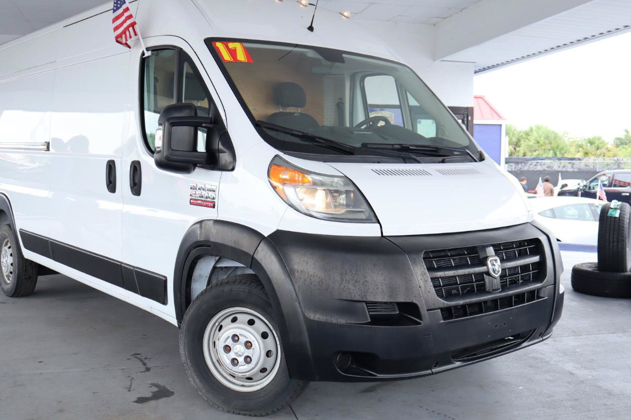 Used 2017 RAM ProMaster 2500 FWD image 2