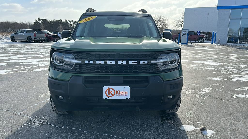 Used 2025 Ford Bronco Sport Outer Banks w/ Outer Banks Tech Package+ image 2
