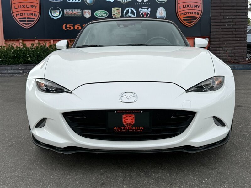 Used 2018 MAZDA MX-5 Miata Grand Touring RWD image 2