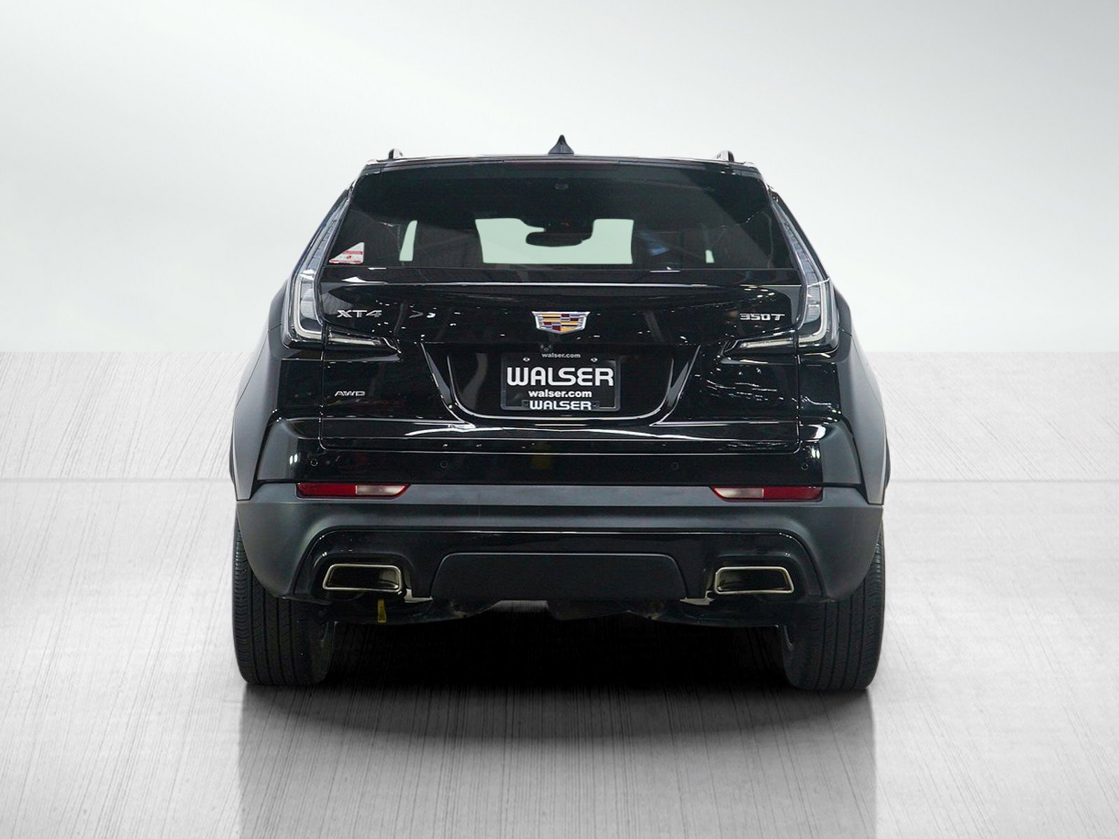 Used 2023 Cadillac XT4 Sport w/ Sun And Sound Package image 4