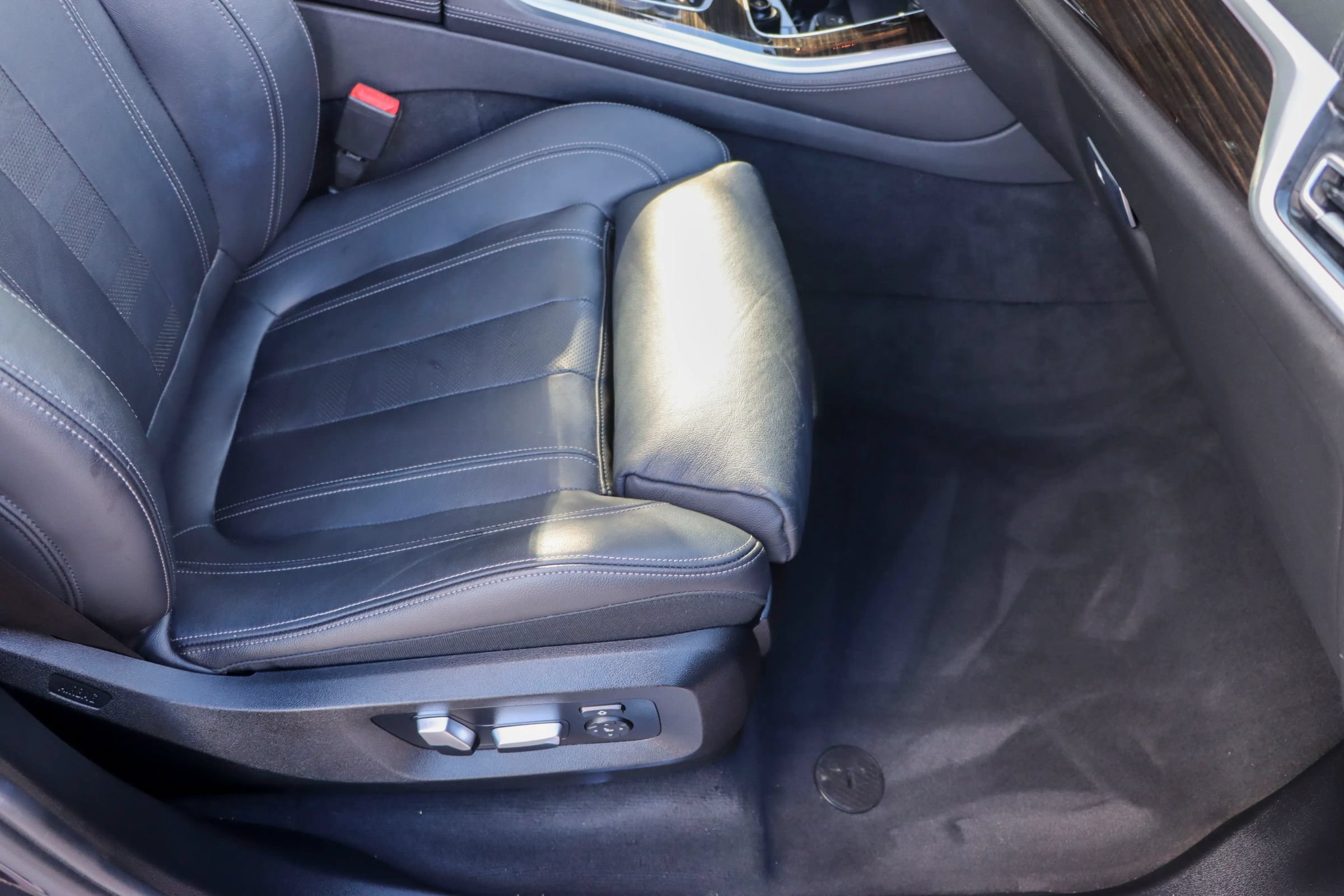 Used 2020 BMW X5 xDrive40i AWD/4WD image 22