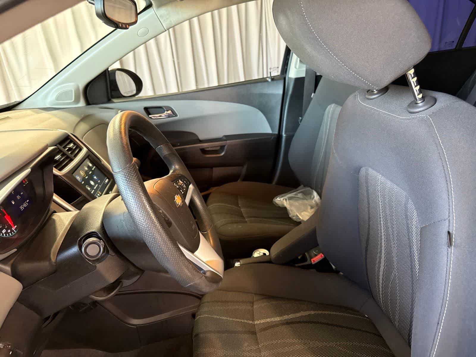 Used 2019 Chevrolet Sonic LT FWD image 21