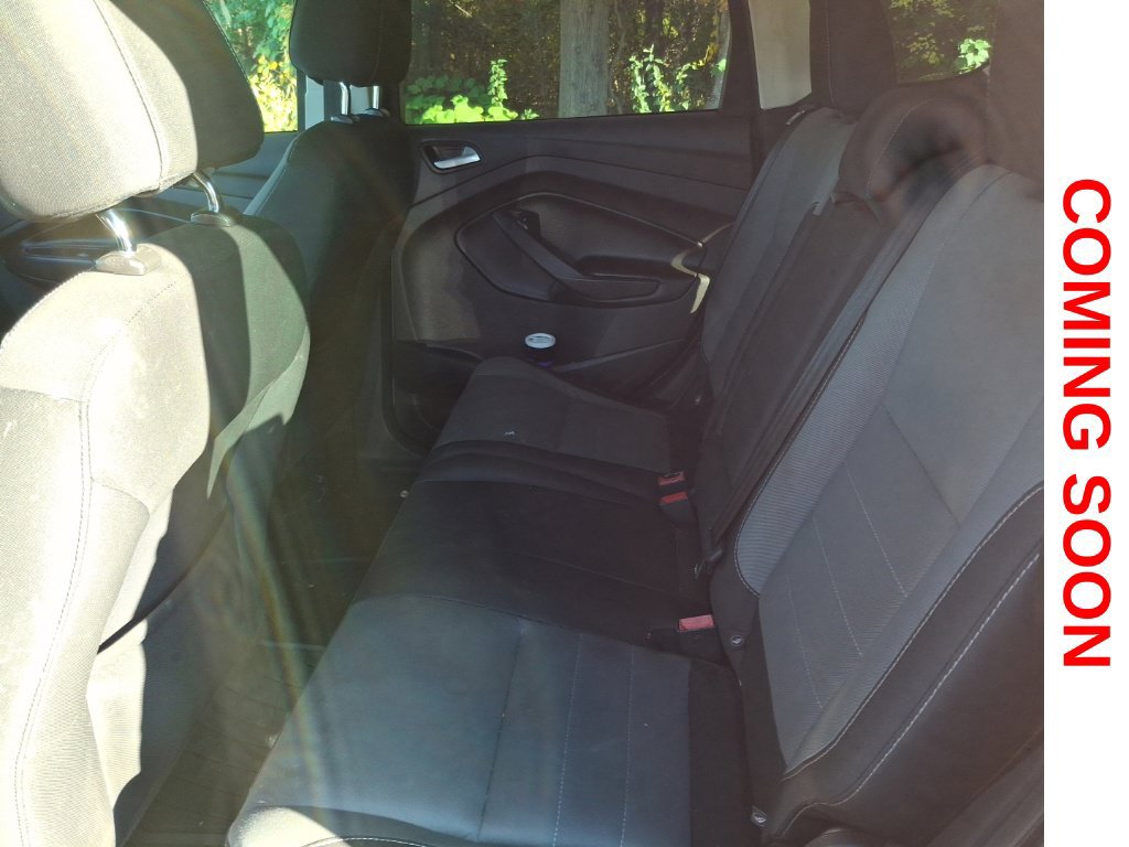 Used 2016 Ford Escape SE FWD image 10