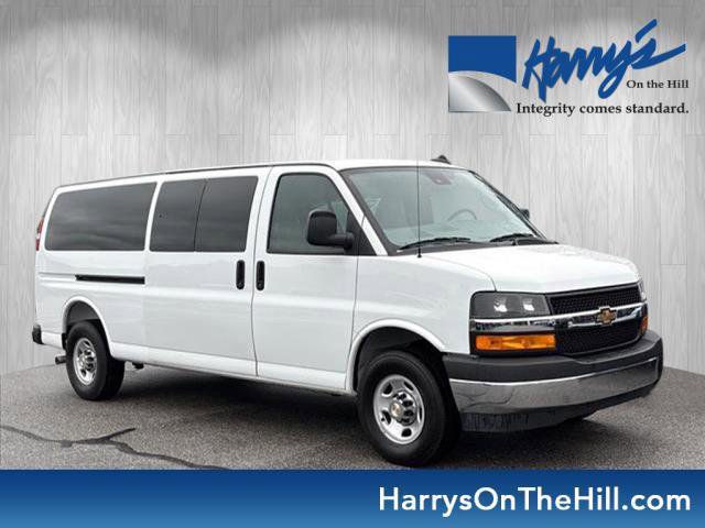 Certified 2025 Chevrolet Express 3500 LT w/ LT Preferred Equipment Group RWD image 1