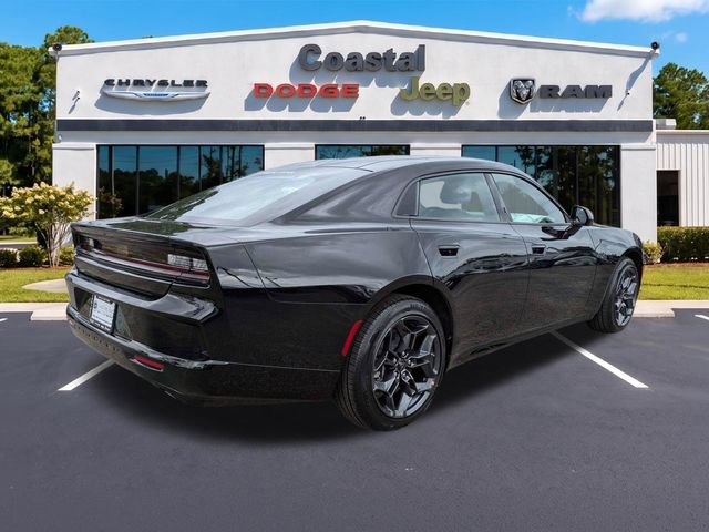 New 2026 Dodge Charger R/T w/ Blacktop Package AWD/4WD image 4