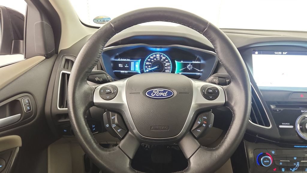 Used 2017 Ford Focus Electric Hatchback FWD image 12