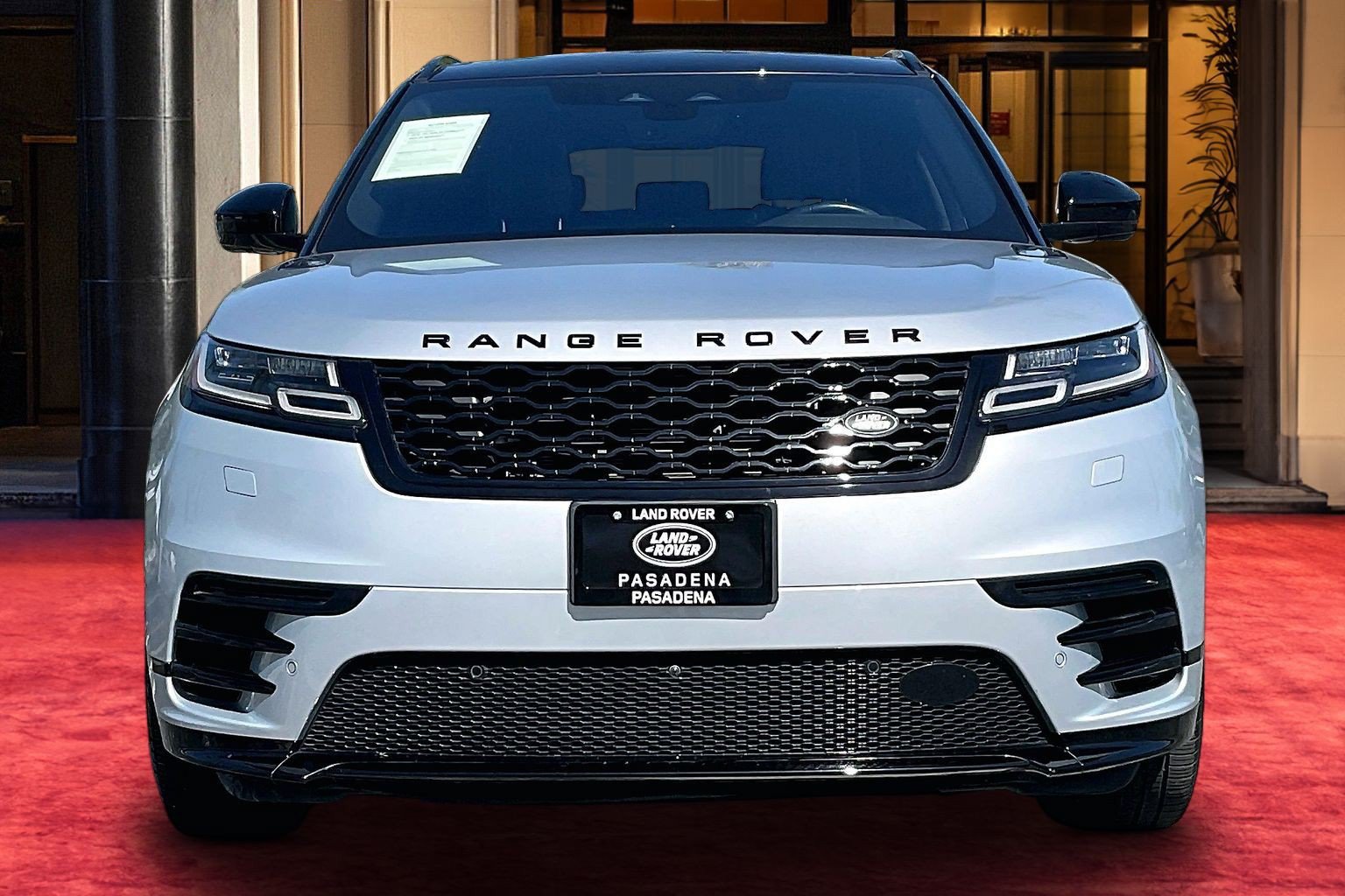Used 2021 Land Rover Range Rover Velar R-Dynamic HSE AWD/4WD image 3