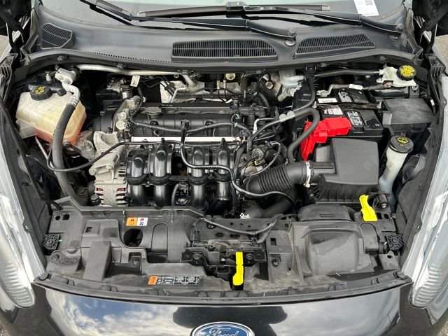 Used 2015 Ford Fiesta SE w/ Equipment Group 201A image 27