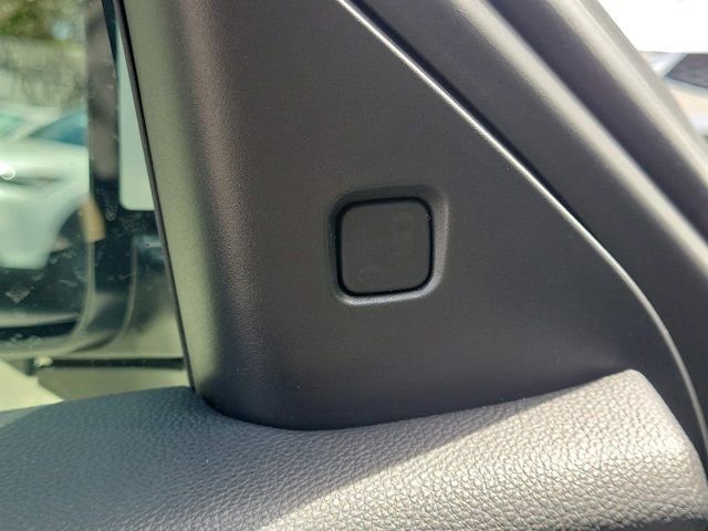 Used 2023 Acura RDX w/ Technology Package image 15