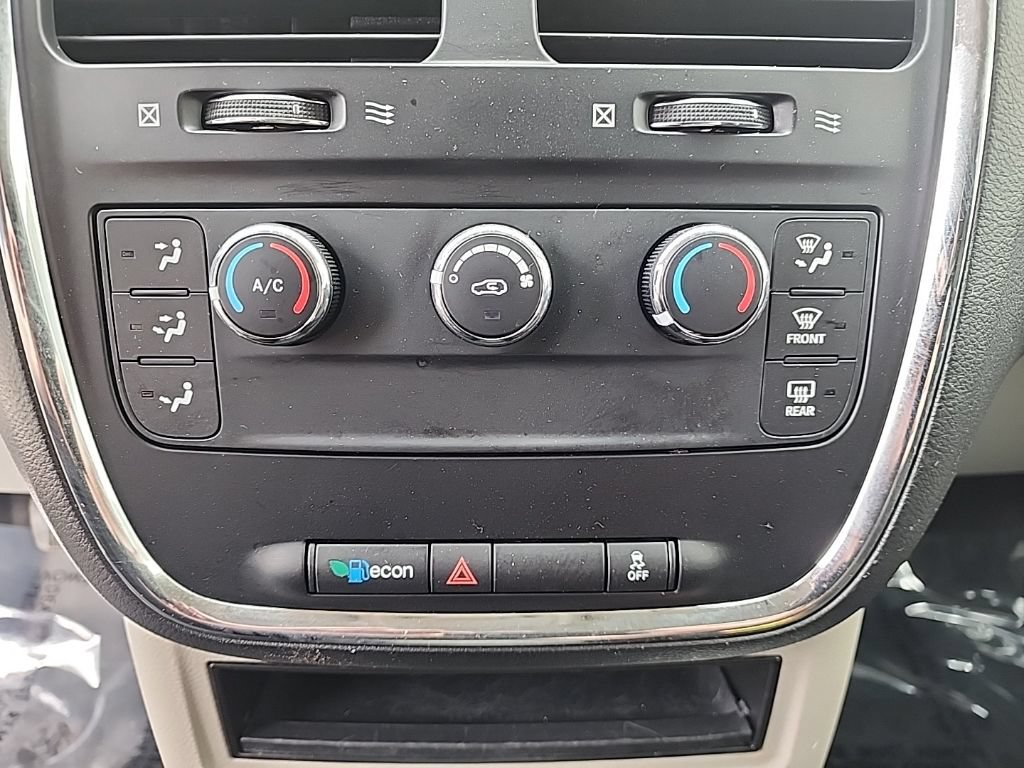 Used 2014 RAM C/V Tradesman FWD image 18