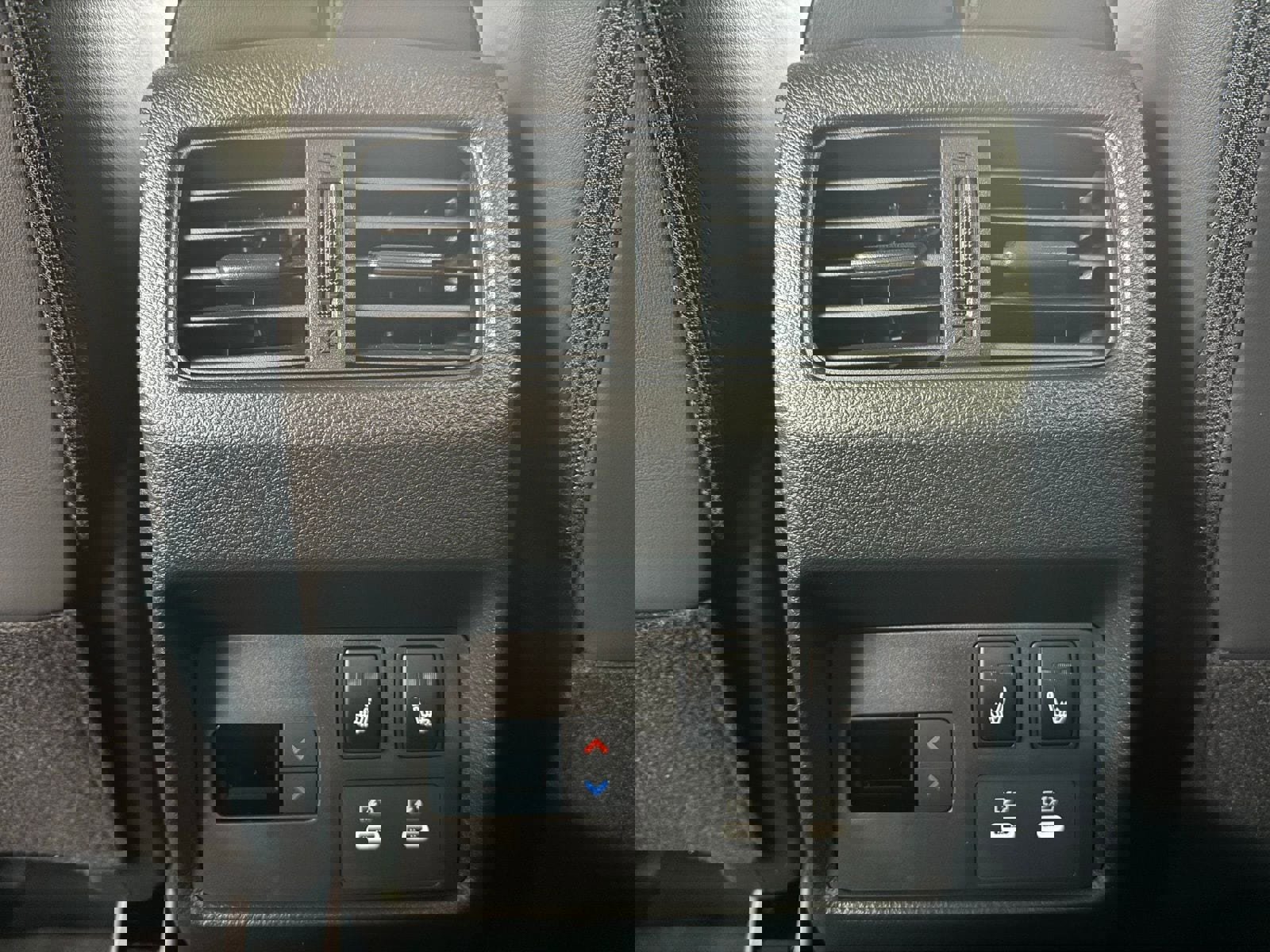 New 2025 Nissan Rogue Platinum w/ Tech Package image 33