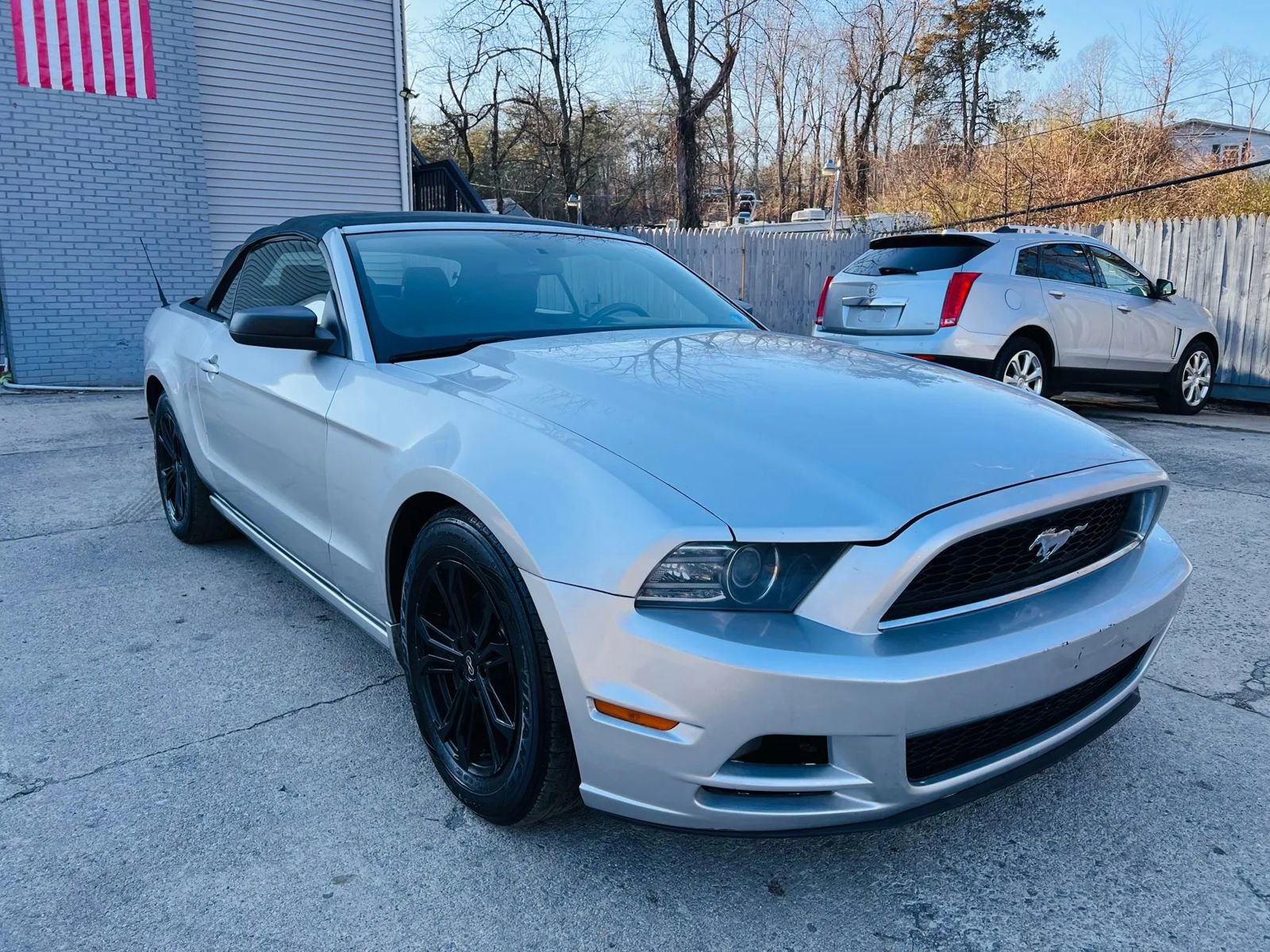 Used 2014 Ford Mustang Convertible image 7