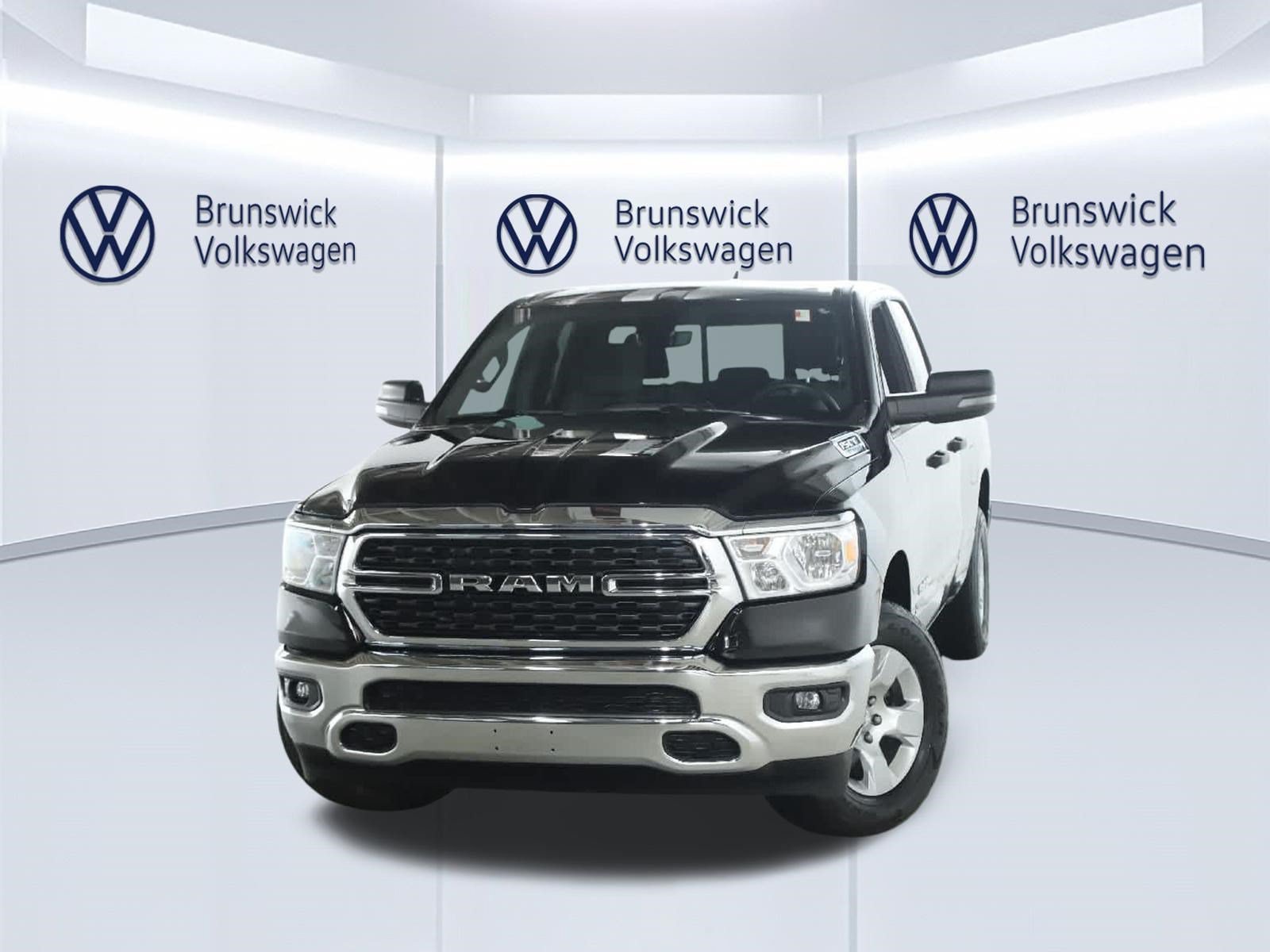 Used 2024 RAM 1500 Big Horn AWD/4WD image 3