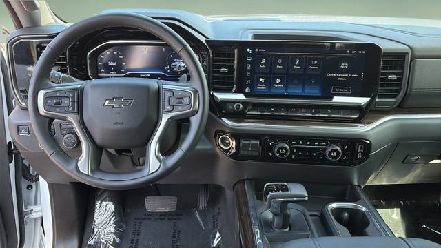 Used 2025 Chevrolet Silverado 1500 LT Trail Boss w/ Convenience Package II AWD/4WD image 9