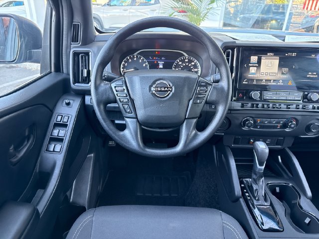 Used 2026 Nissan Frontier SV w/ Tow Package RWD image 14