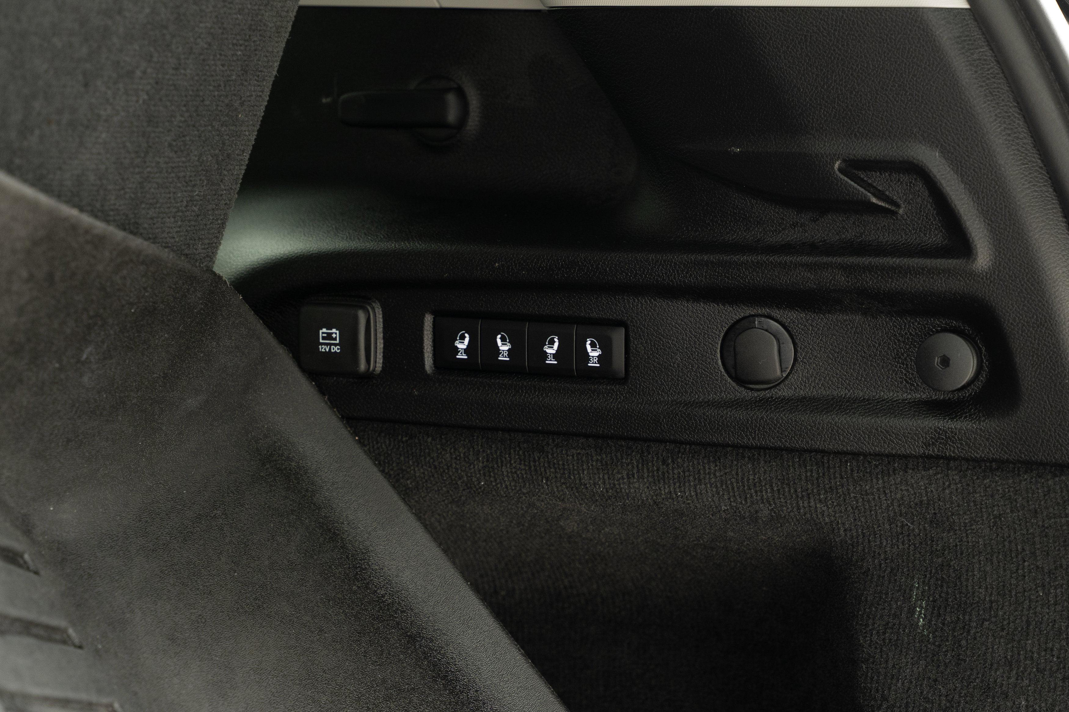 Used 2021 Jeep Grand Cherokee L Summit w/ Luxury Tech Group V AWD/4WD image 33