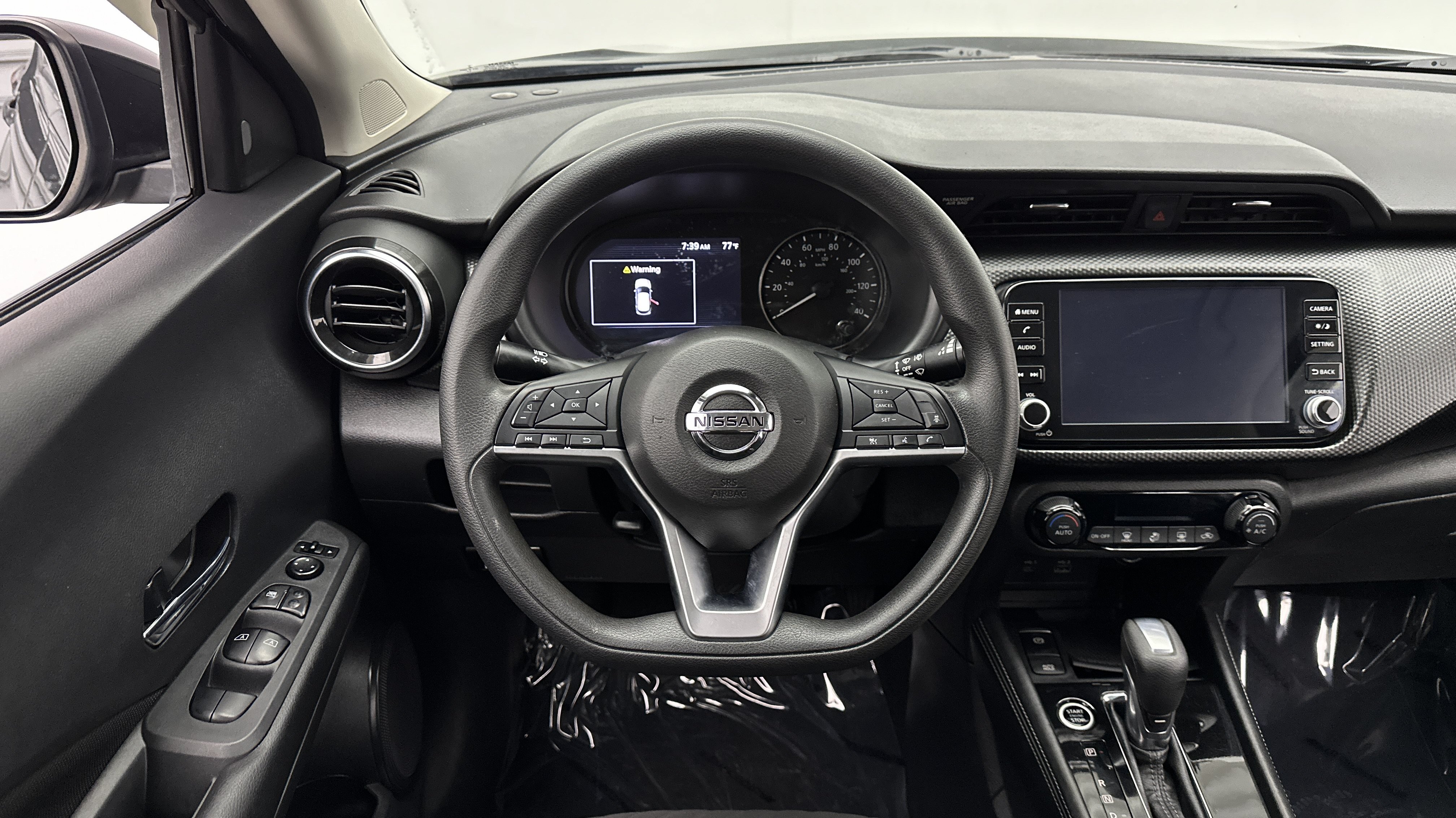 Used 2021 Nissan Kicks SV FWD image 28