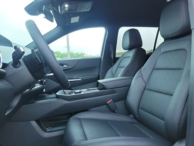 New 2026 Chevrolet Equinox LT w/ Convenience Package II FWD image 10