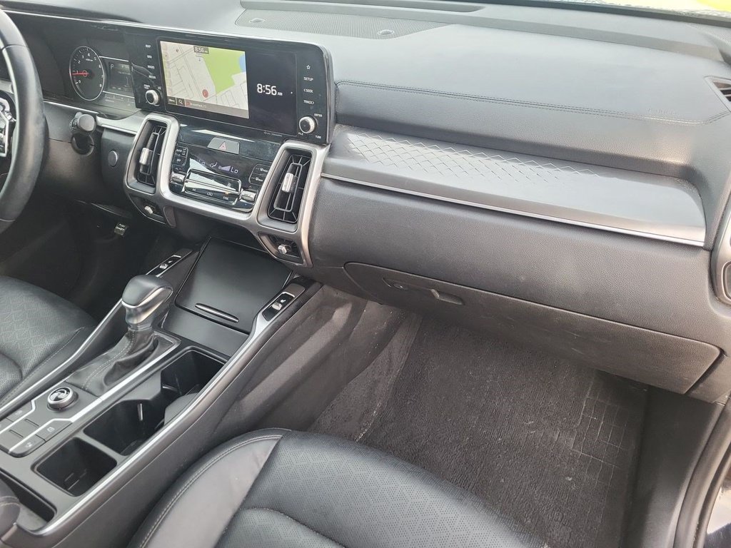 Used 2023 Kia Sorento S w/ Panoramic Sunroof Package FWD image 36