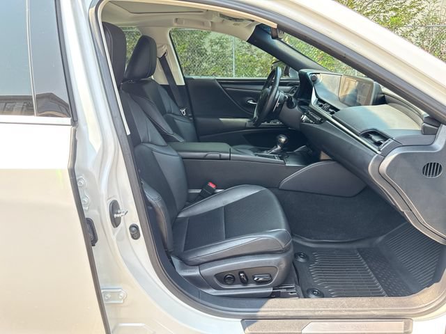 Used 2021 Lexus ES 250 AWD/4WD image 9