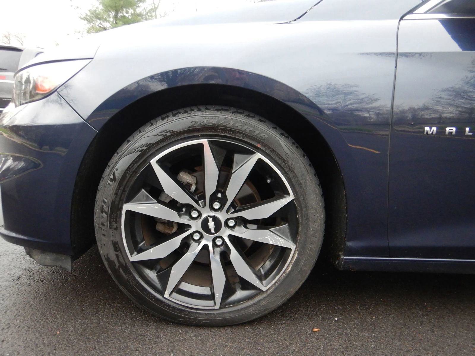 Used 2016 Chevrolet Malibu LT image 15