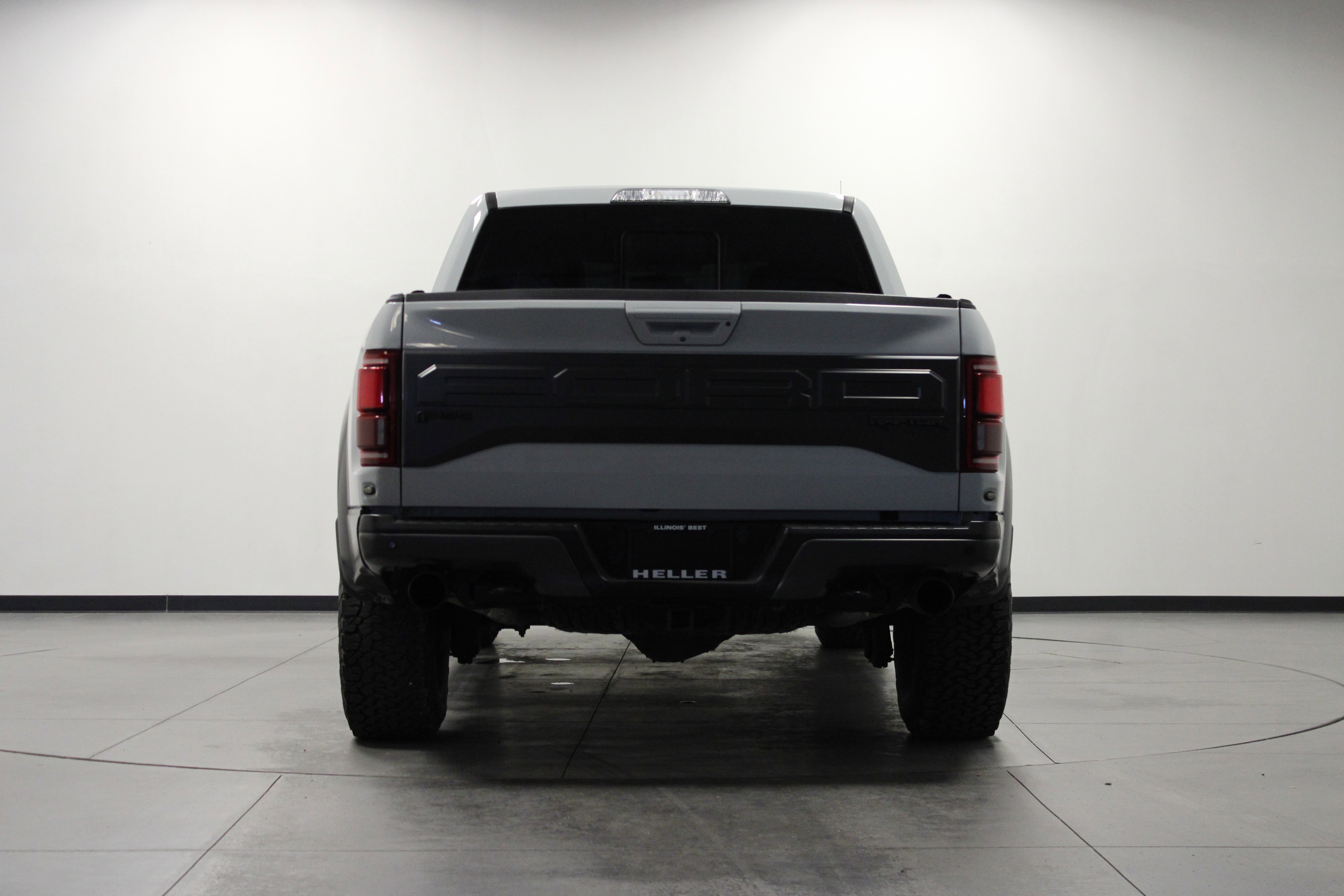 Used 2017 Ford F150 Raptor w/ Equipment Group 802A Luxury AWD/4WD image 5