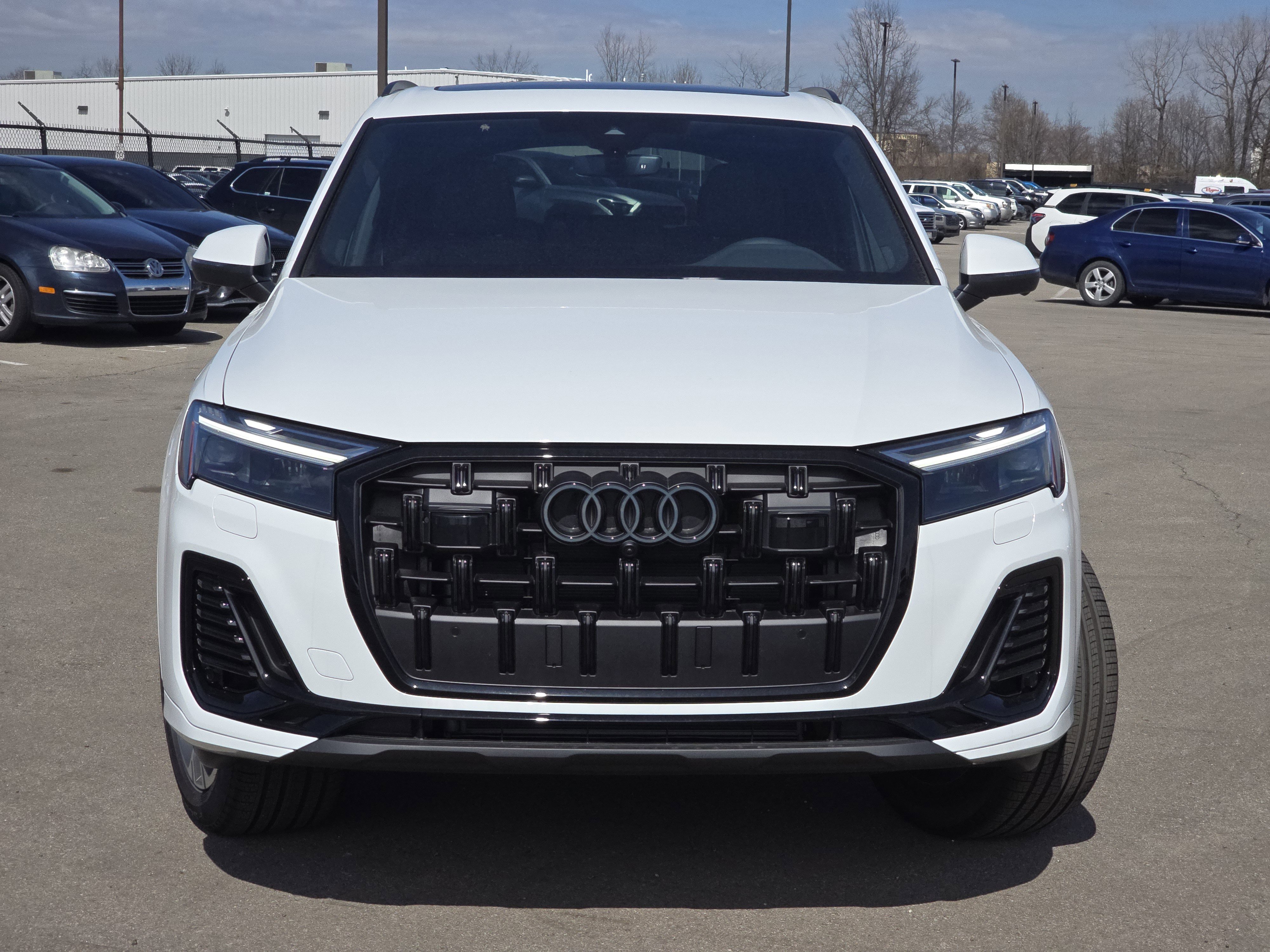New 2026 Audi Q7 Premium Plus image 2