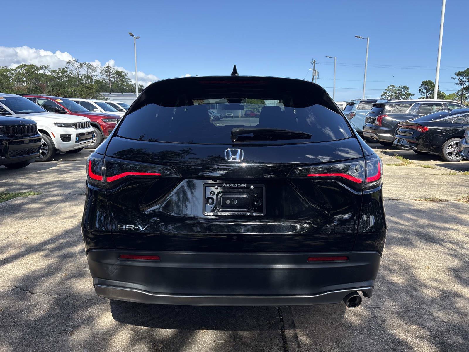 Used 2024 Honda HR-V Sport image 4