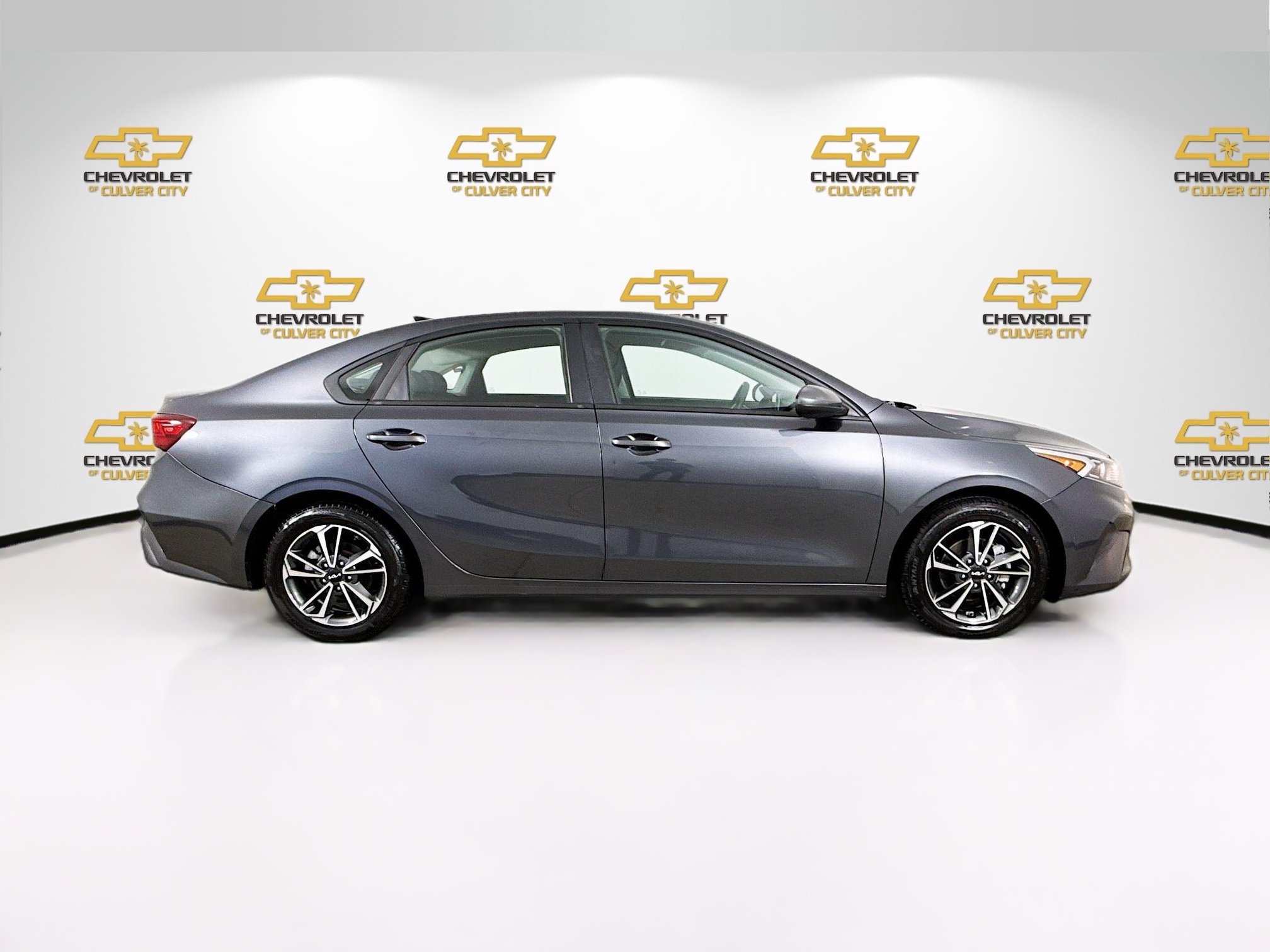 Used 2023 Kia Forte LXS FWD image 8