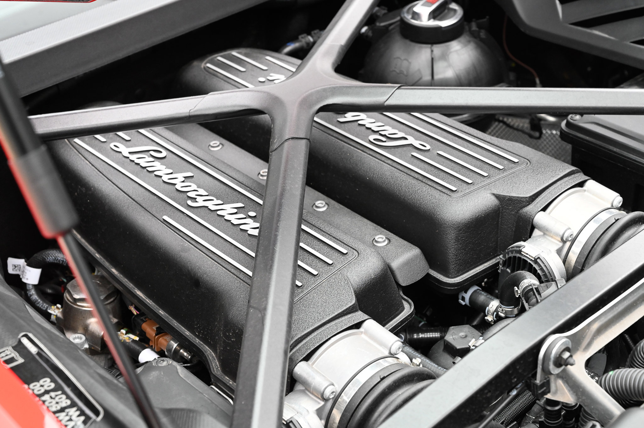 Used 2023 Lamborghini Huracan Tecnica image 36