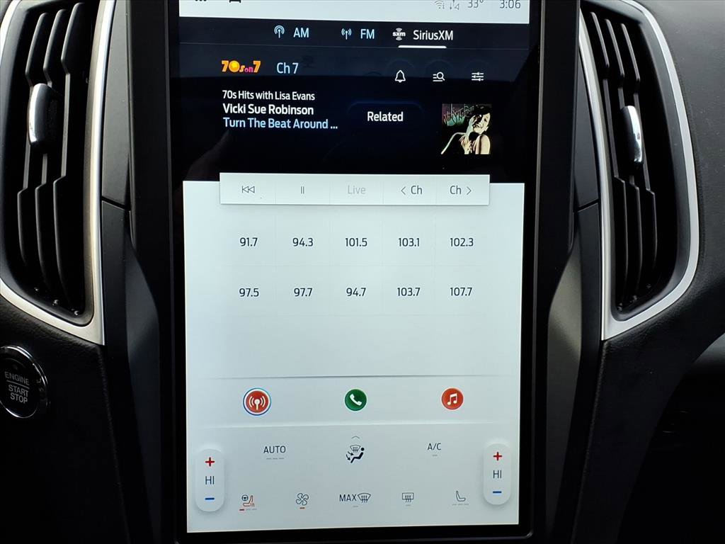 Used 2024 Ford Edge SEL w/ Convenience Package image 17