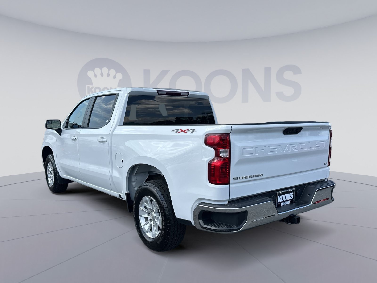 Used 2023 Chevrolet Silverado 1500 LT w/ Work Truck Package AWD/4WD image 14