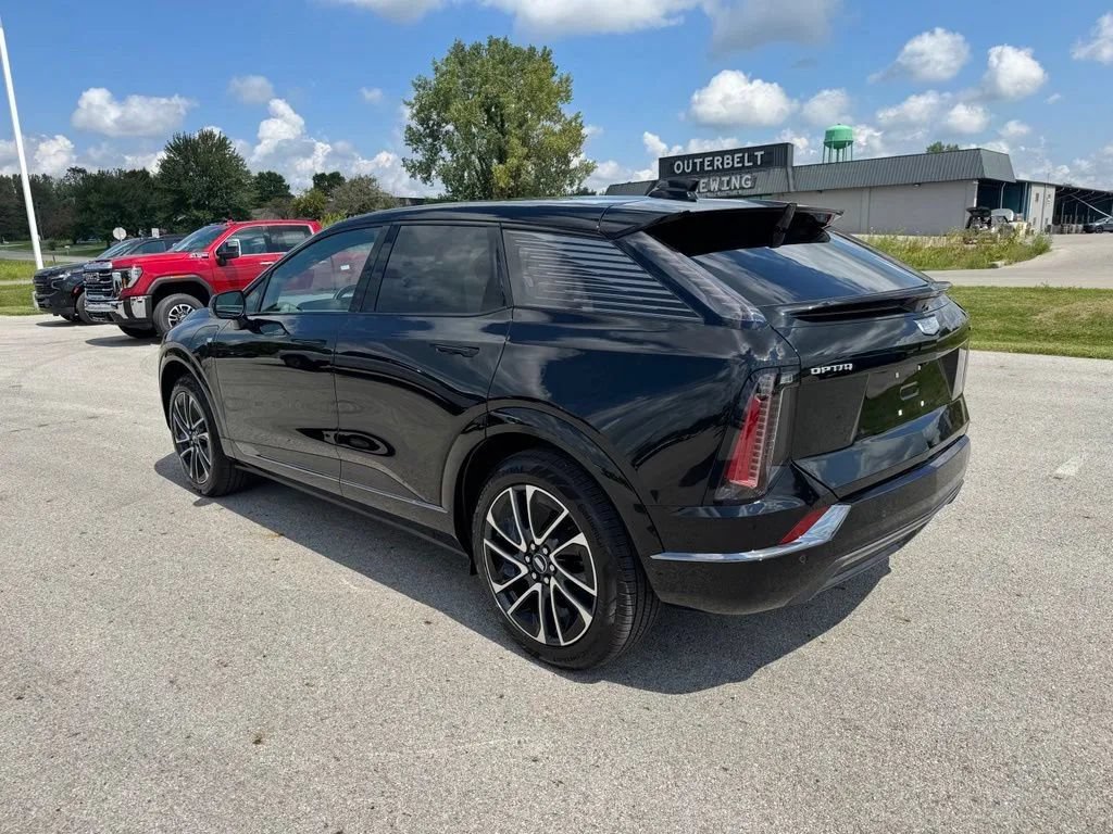 New 2027 Cadillac Optiq Premium Sport AWD/4WD image 5