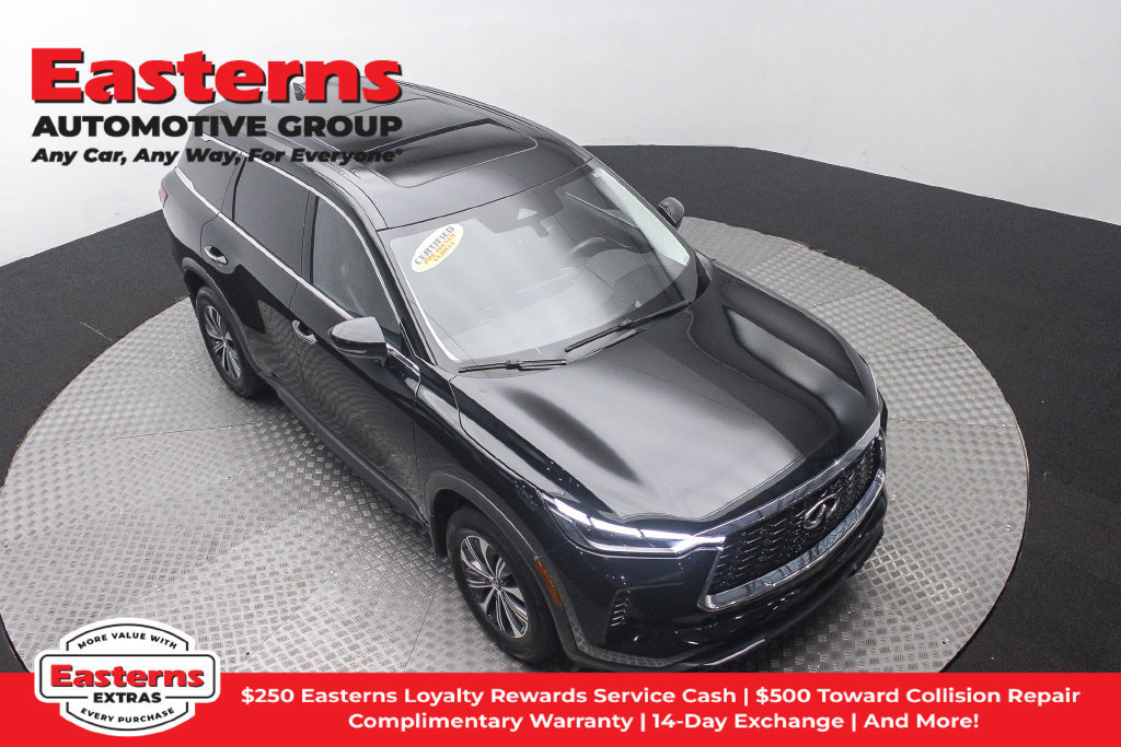 Used 2023 INFINITI QX60 Pure AWD/4WD image 4