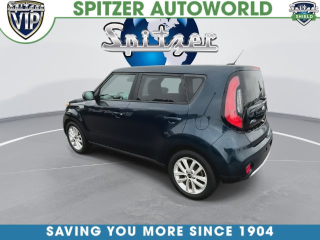 Used 2017 Kia Soul + FWD image 11