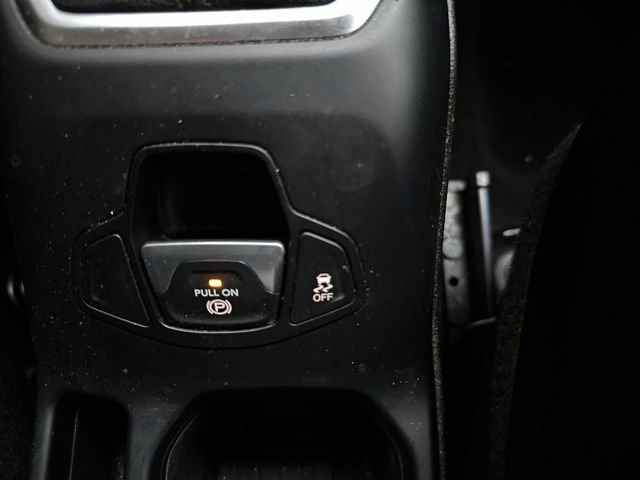 Used 2021 Jeep Renegade Sport image 32