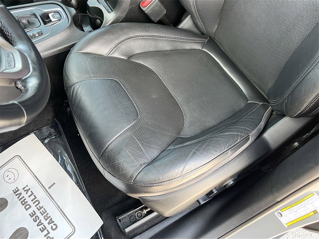 Certified 2021 Jeep Cherokee Latitude Lux image 18