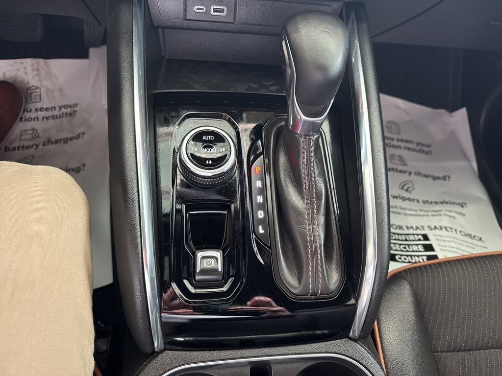 Used 2025 GMC Canyon AT4 AWD/4WD image 31